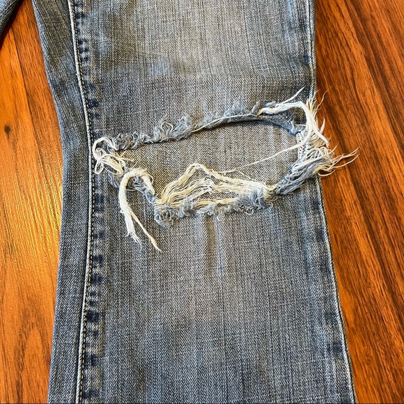 American eagle jeans distressed woman’s size 2 - Picture 3 of 9